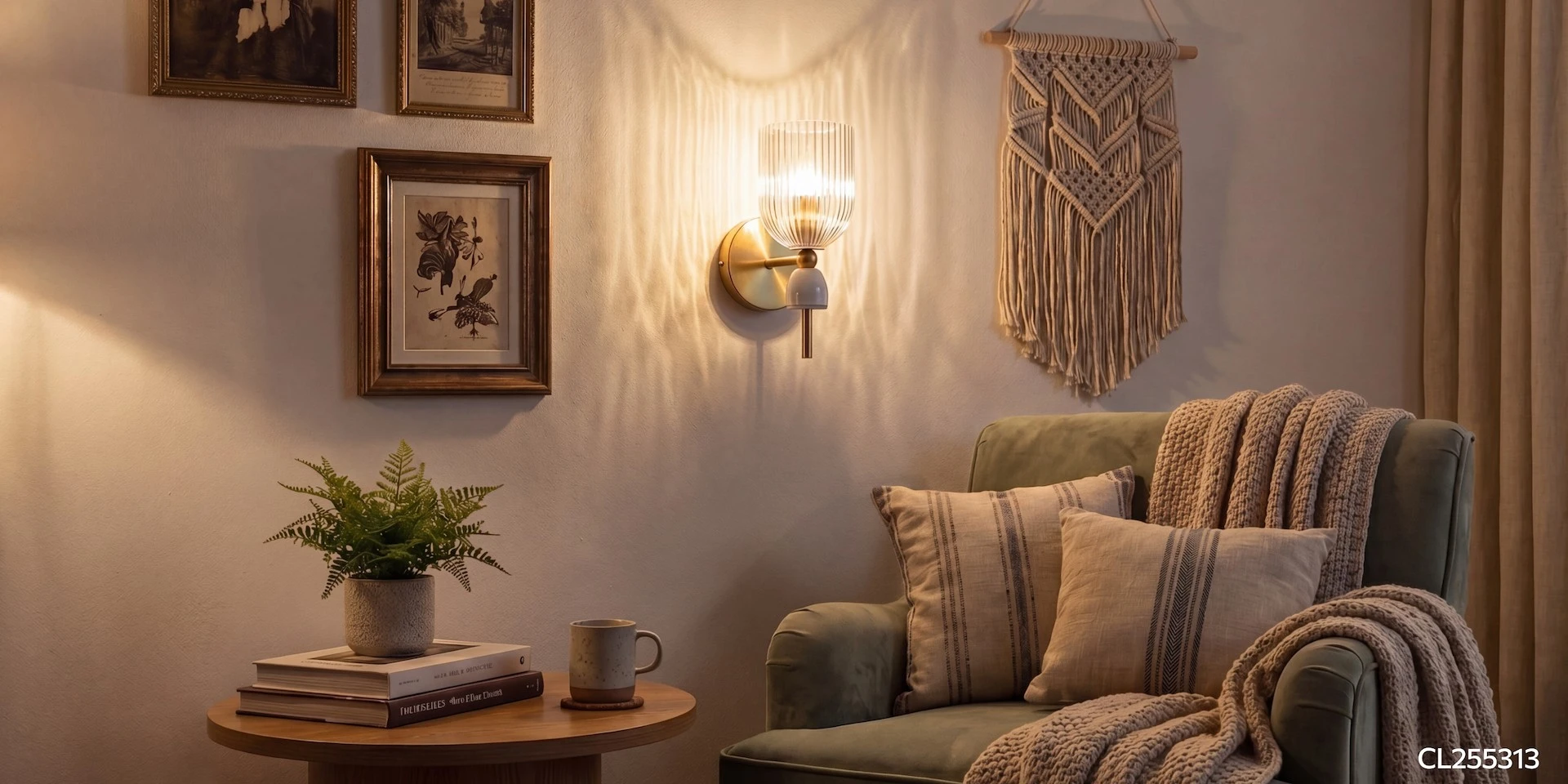 Как выбрать настенное бра?