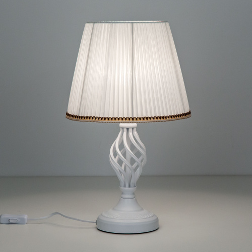 Citilux Вена CL402800 Настольная лампа с абажуром Белая фото 3